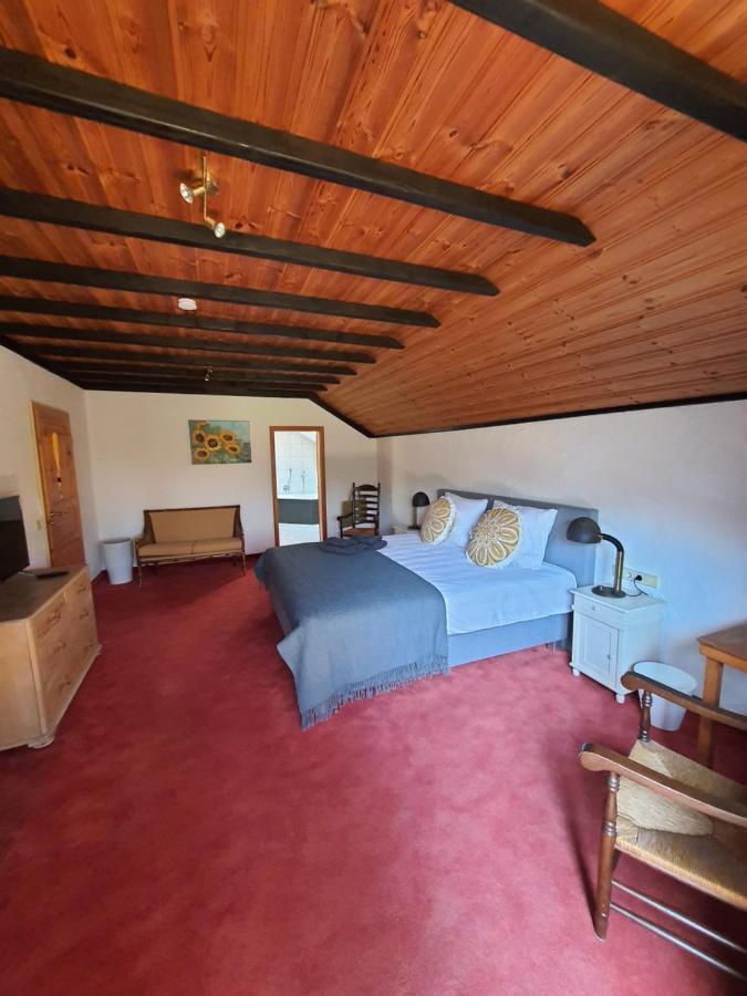 B&B Am Sahrbach Altenahr Esterno foto