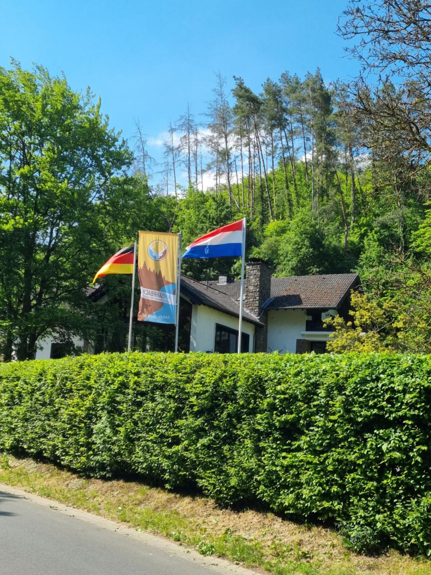 B&B Am Sahrbach Altenahr Esterno foto