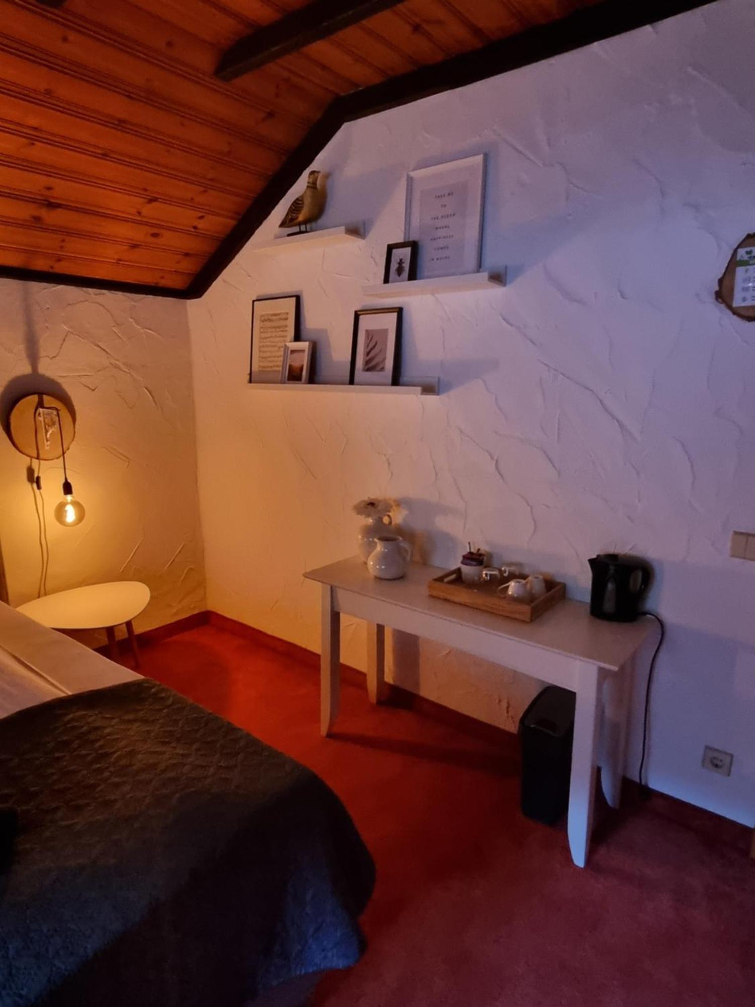 B&B Am Sahrbach Altenahr Esterno foto